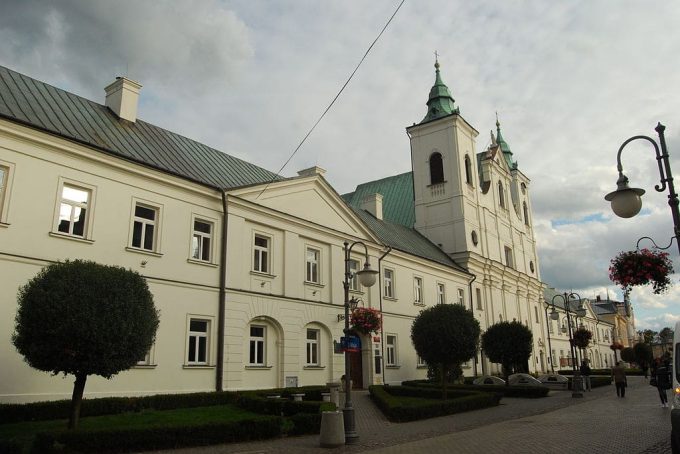 Sanktuarium Matki Bożej Szkaplerznej w Rzeszowie