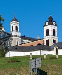 Sanktuarium Matki Bożej Różańcowej Królowej Rodzin w Ożarowie