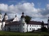 Widok na kościół i klasztor