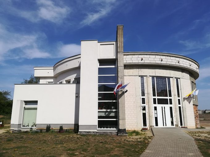 Sanktuarium Świętości Życia w Poznaniu