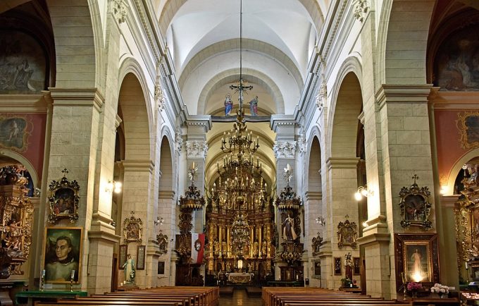 Wnętrze kościoła