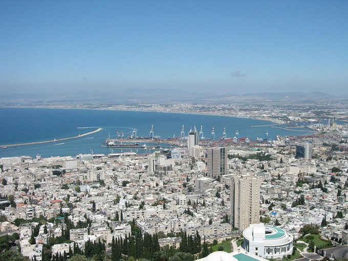 Widok na zatokę Haifa od Góry Karmel