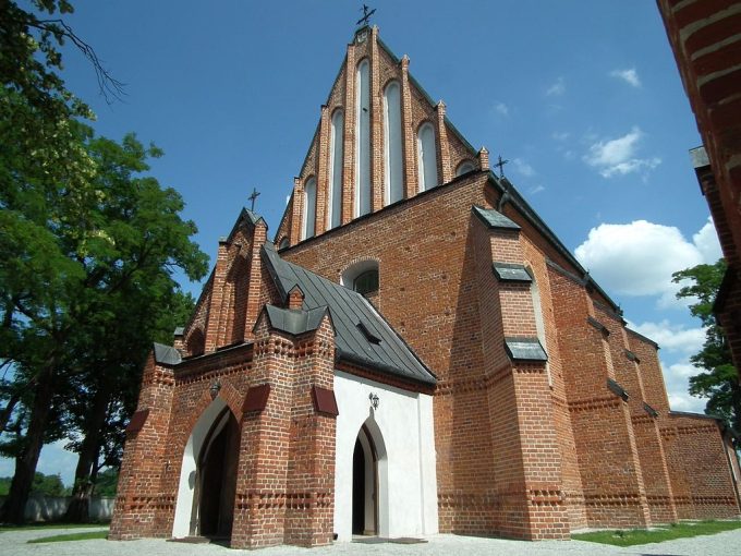 Sanktuarium św. Stanisława bm w Piotrawinie