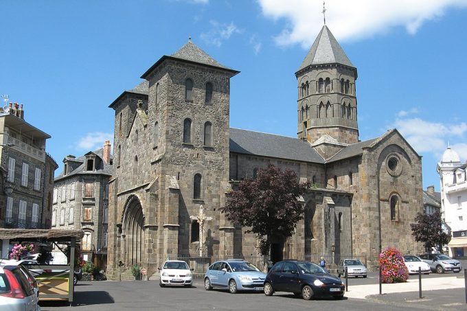 Bazylika Notre-Dame-des-Miracles w Mauriac