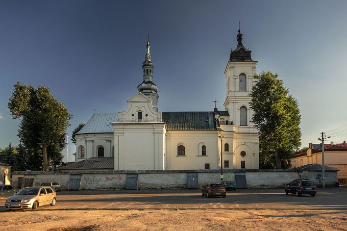 Sanktuarium Matki Bożej Włoszczowskiej Opiekunki Rodzin we Włoszczowie