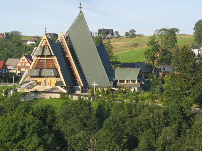Sanktuarium Matki Bożej Objawiającej Cudowny Medalik w Zakopanem-Olczy
