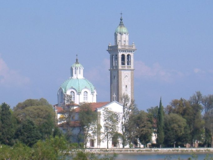 Sanktuarium Matki Bożej na wyspie Barbana