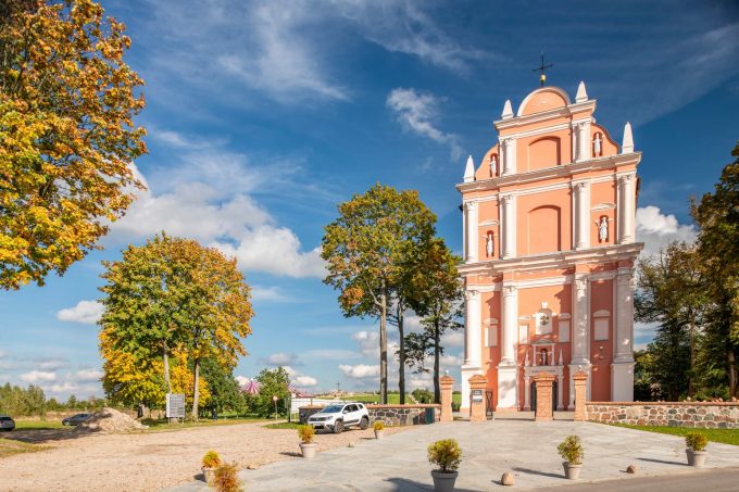 Sanktuarium Matki Bożej Bolesnej w Skrzatuszu