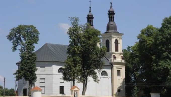 Sanktuarium Matki Bożej Uzdrowienia Chorych w Suserzu