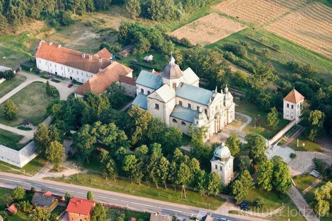 Sanktuarium Matki Bożej Świętorodzinnej w Studziannej