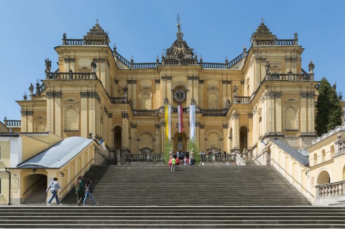 Sanktuarium Matki Bożej Królowej Rodzin w Wambierzycach