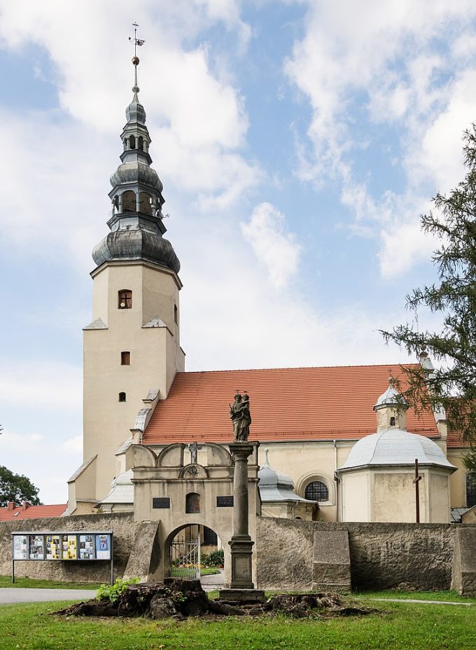 Sanktuarium Matki Bożej Bolesnej w Zwróconej