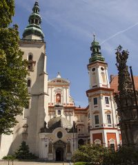 Sanktuarium Matki Bożej – Matki Języka Polskiego w Henrykowie