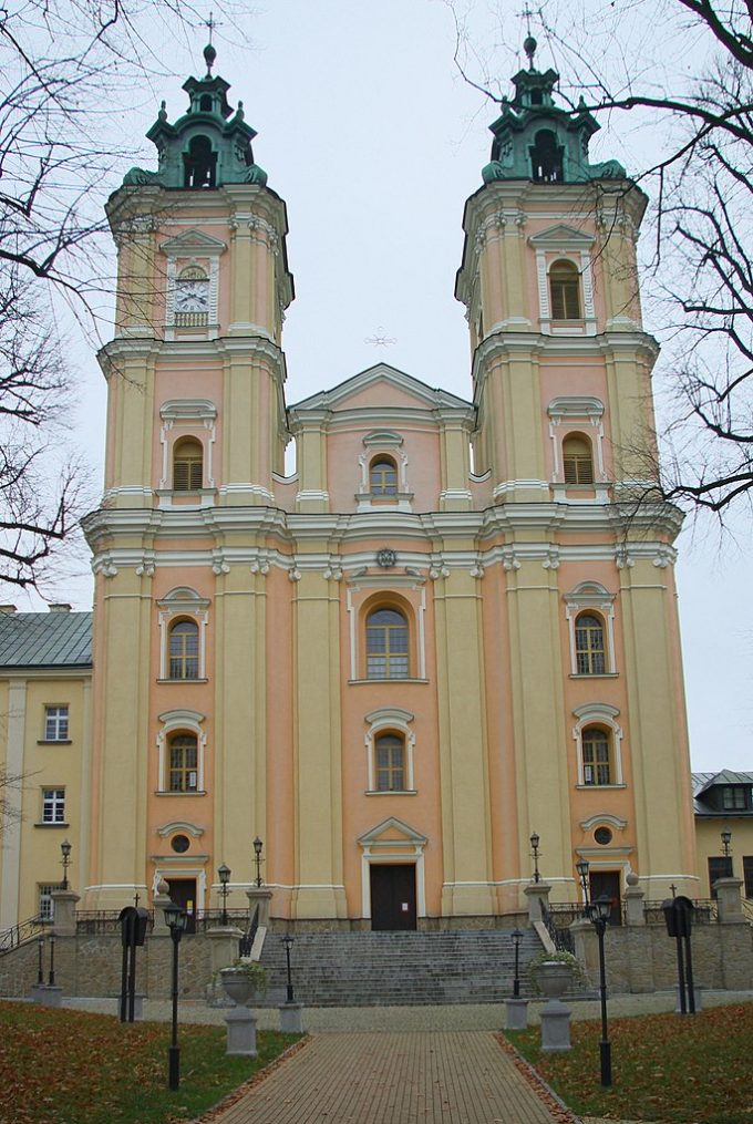 Sanktuarium Matki Bożej Starowiejskiej w Starej Wsi