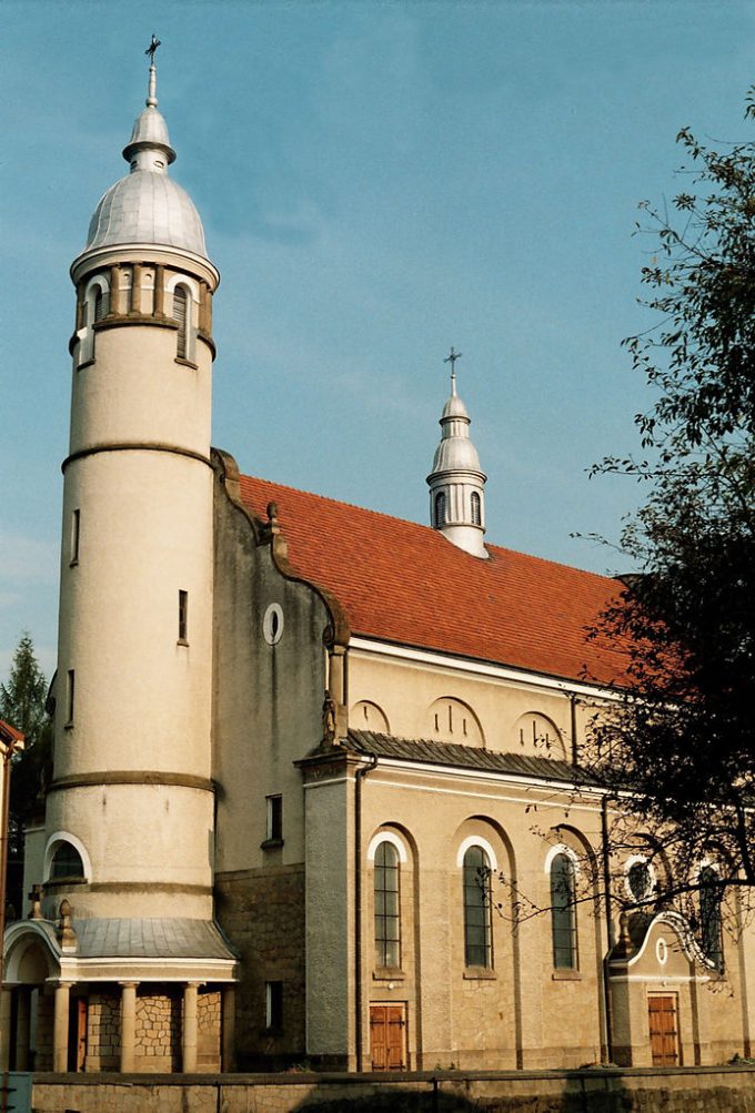 Sanktuarium Krzyża Św. we Frysztaku