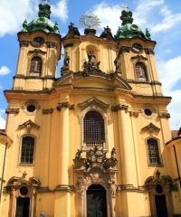 Sanktuarium św. Jadwigi Śląskiej w Legnickim Polu