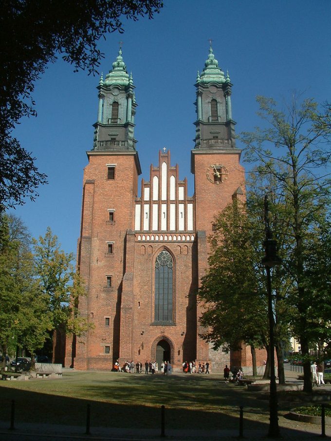 Sanktuarium Świętego Krzyża w Poznaniu