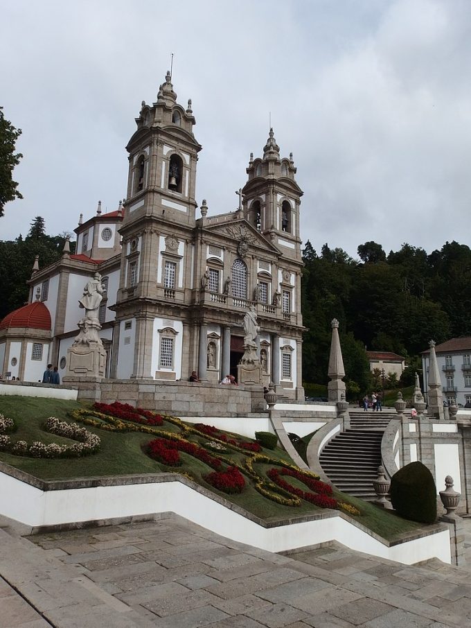 Sanktuarium Bom Jesus do Monte w Bradze