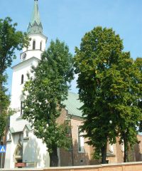 Sanktuarium Matki Bożej Ropczyckiej Królowej Rodzin w Ropczycach