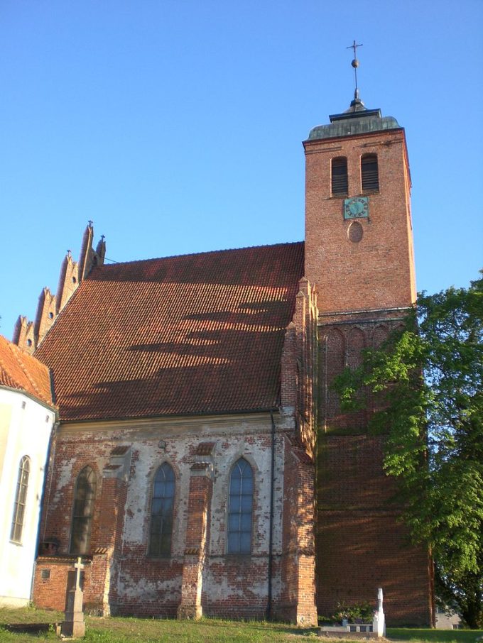 Sanktuarium Matki Bożej Królowej Pomorza i Matki Jedności w Piasecznie