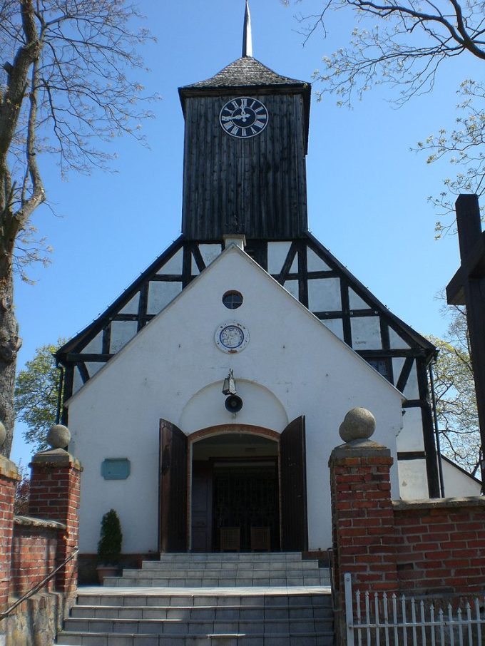 Sanktuarium Matki Bożej Królowej Kaszub w Sianowie