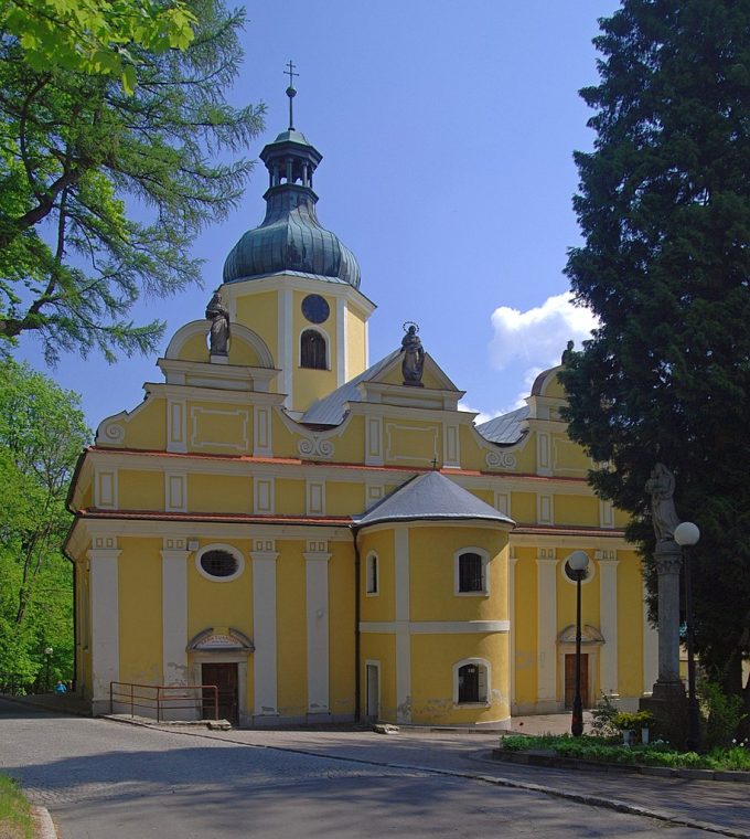 Sanktuarium Matki Bożej Uzdrowienia Chorych w Lądku Zdrój