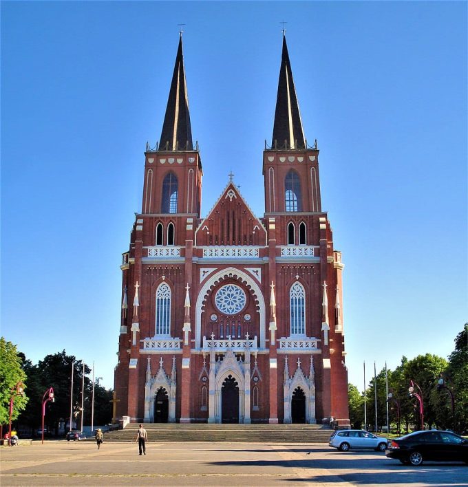 Bazylika archikatedralna Świętej Rodziny w Częstochowie