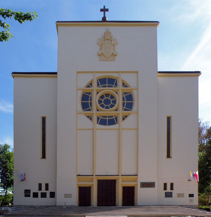 Sanktuarium Matki Bożej Zwycięskiej w Warszawie
