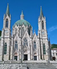 Sanktuarium Matki Bożej Bolesnej w Castelpetroso
