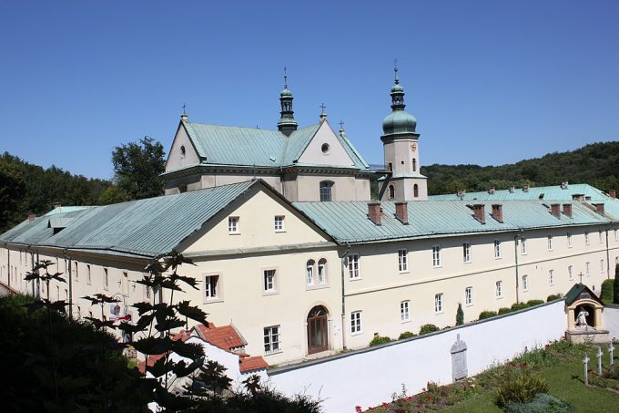 Sanktuarium Matki Bożej Szkaplerznej w Czernej