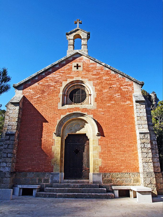 Sanktuarium Matki Bożej Łaskawej w Cotignac