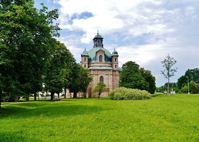 Kościół pielgrzymkowy Matki Bożej Wspomożycielki Wiernych we Freystadt