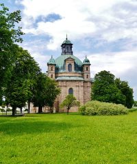 Kościół pielgrzymkowy Matki Bożej Wspomożycielki Wiernych we Freystadt