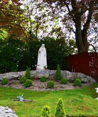Narodowe Sanktuarium Matki Bożej z Lourdes w Carfin