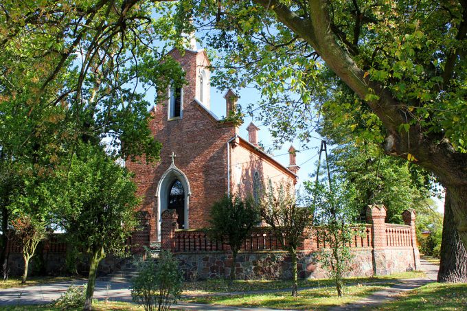 Sanktuarium Męczenników Eucharystii i Jedności Kapłańskiej w Osięcinach