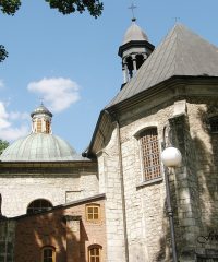 Sanktuarium Matki Bożej Pocieszenia w Książu Wielkim