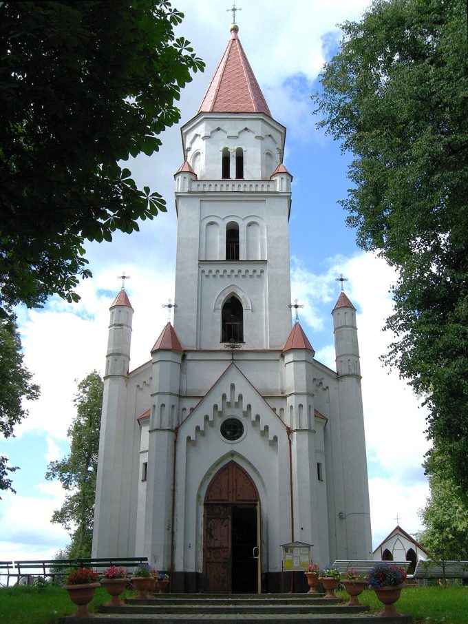 Sanktuarium św. Antoniego Padewskiego w Niewodnicy Kościelnej