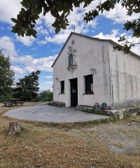 Sanktuarium Świętego Krzyża na Górze Świętego Krzyża w Genui
