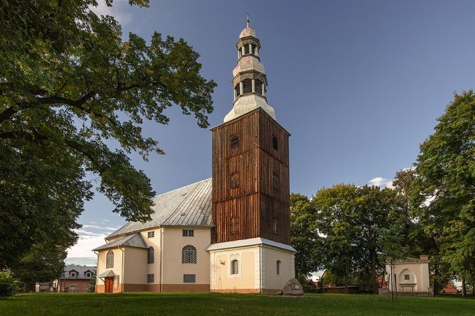 Sanktuarium Matki Bożej Bolesnej Uzdrowienia Chorych w Łozinie