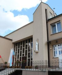 Sanktuarium Matki Bożej Nieustającej Pomocy w Niedźwiadach