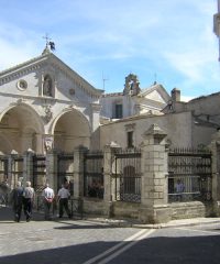 Sanktuarium św. Michała Archanioła w Monte Sant’Angelo
