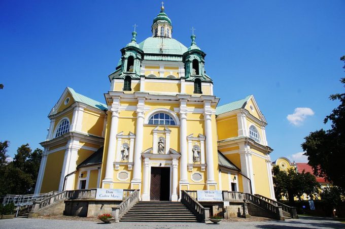 Bazylika Matki Bożej Świętogórskiej Róży Duchownej w Gostyniu