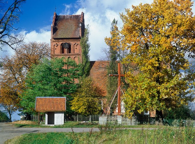 Sanktuarium Matki Bożej Szkaplerznej we Lwowcu